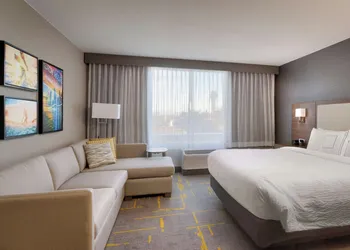 TownePlace Suites by Marriott Los Angeles LAX/Hawthorne hotel thumbnail 8