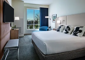 Crowne Plaza North Augusta by IHG hotel thumbnail 8