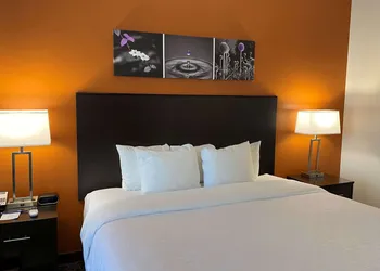 Sleep Inn & Suites Hurricane Zion Park Area hotel thumbnail 4