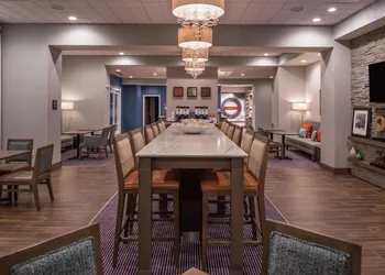 Hampton Inn Benson hotel thumbnail 2