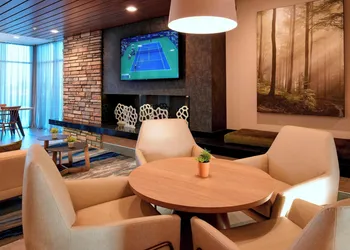 Fairfield Inn & Suites by Marriott Columbus, IN hotel thumbnail 2