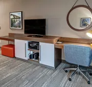 Hampton Inn & Suites Culpeper hotel detail image 4