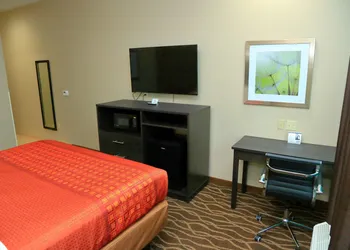 Americas Best Value Inn & Suites Prairieville hotel thumbnail 5