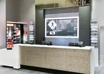 Hampton Inn & Suites Atlanta Buckhead Place hotel thumbnail 4