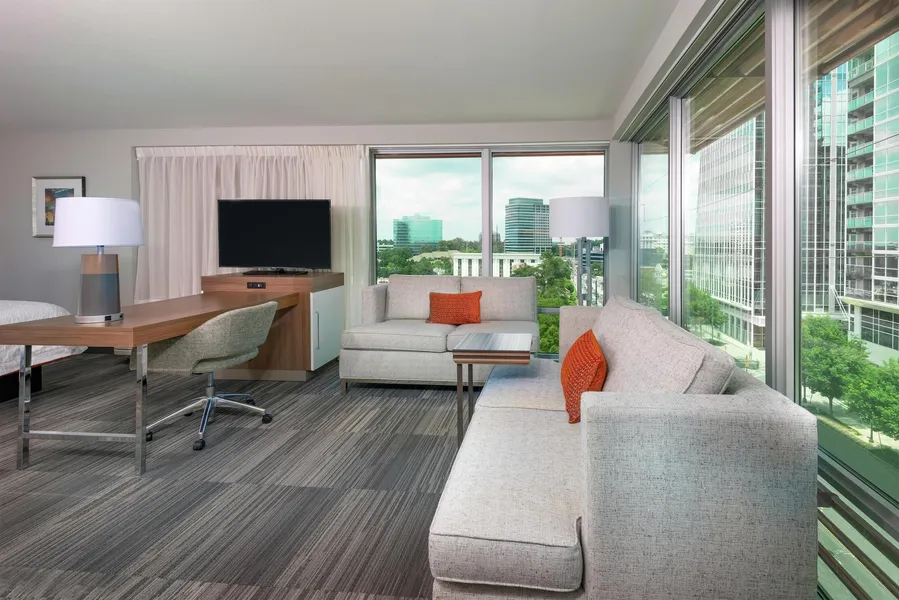 Hampton Inn & Suites Atlanta Buckhead Place hotel detail image 6