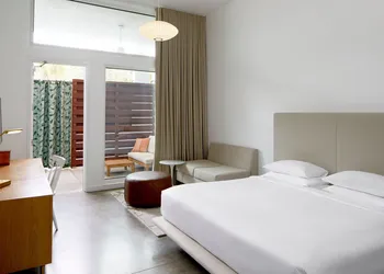 The Sarasota Modern, a Tribute Portfolio Hotel hotel thumbnail 8