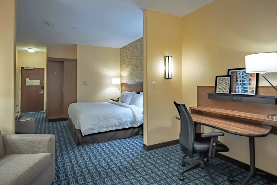 Fairfield Inn & Suites by Marriott Terrell hotel detail image 6