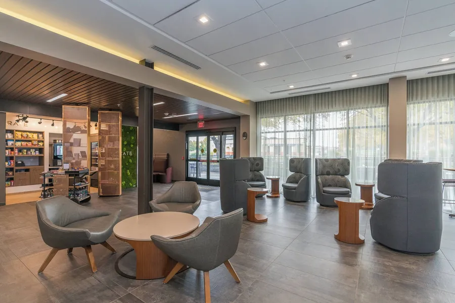 Courtyard by Marriott West Springfield hotel detail image 2