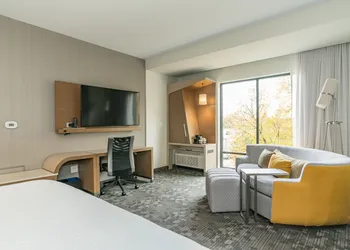 Courtyard by Marriott West Springfield hotel thumbnail 5