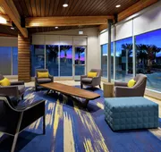 Hampton Inn & Suites San Diego Airport Liberty Station hotel detail image 4