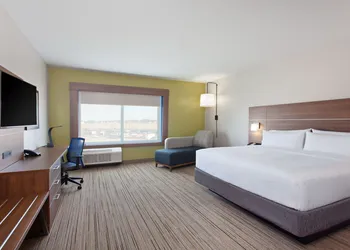 Holiday Inn Express & Suites Moses Lake by IHG hotel thumbnail 7