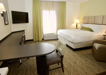 Candlewood Suites Dumfries - Quantico by IHG hotel thumbnail 2