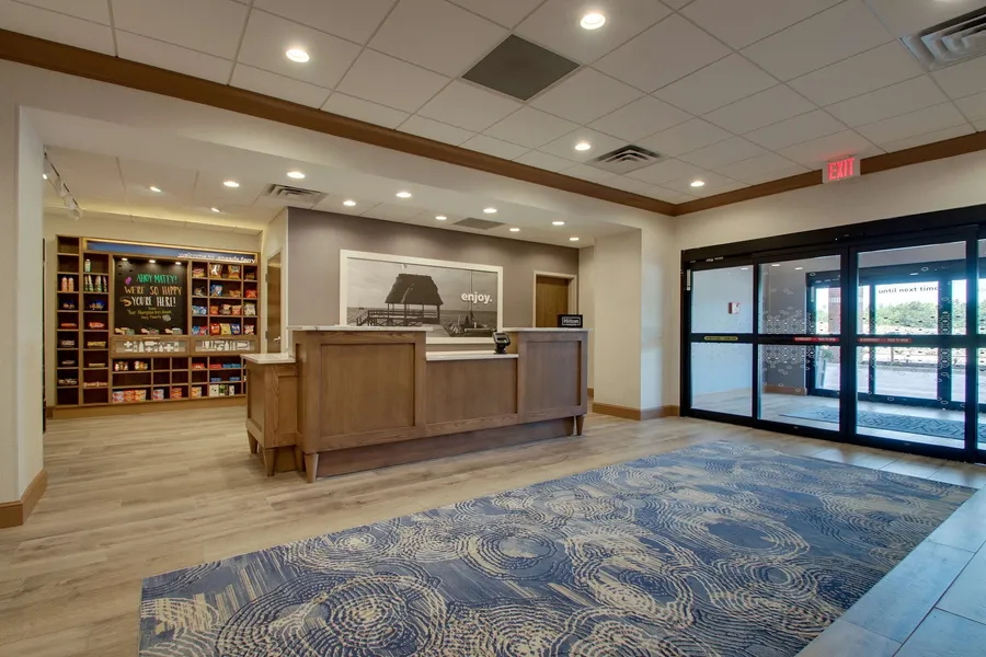 Hampton Inn Sneads Ferry North Topsail Beach hotel detail image 2