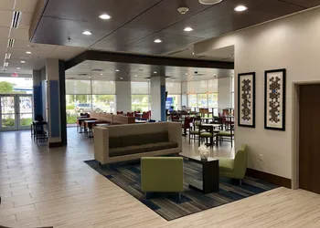 Holiday Inn Express and Suites Houston Westchase - Westheimer by IHG hotel thumbnail 3