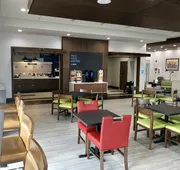 Holiday Inn Express and Suites Houston Westchase - Westheimer by IHG hotel detail image 5