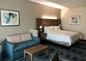 Holiday Inn Express and Suites Houston Westchase - Westheimer by IHG hotel thumbnail 7