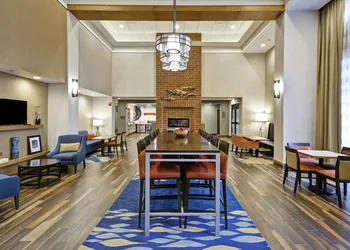 Hampton Inn & Suites Grants Pass hotel thumbnail 3