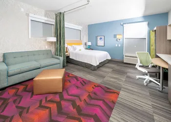 Home2 Suites by Hilton Newark Airport hotel thumbnail 4