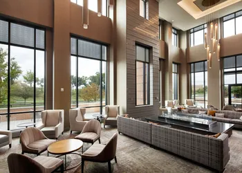 Embassy Suites by Hilton South Bend at Notre Dame hotel thumbnail 2