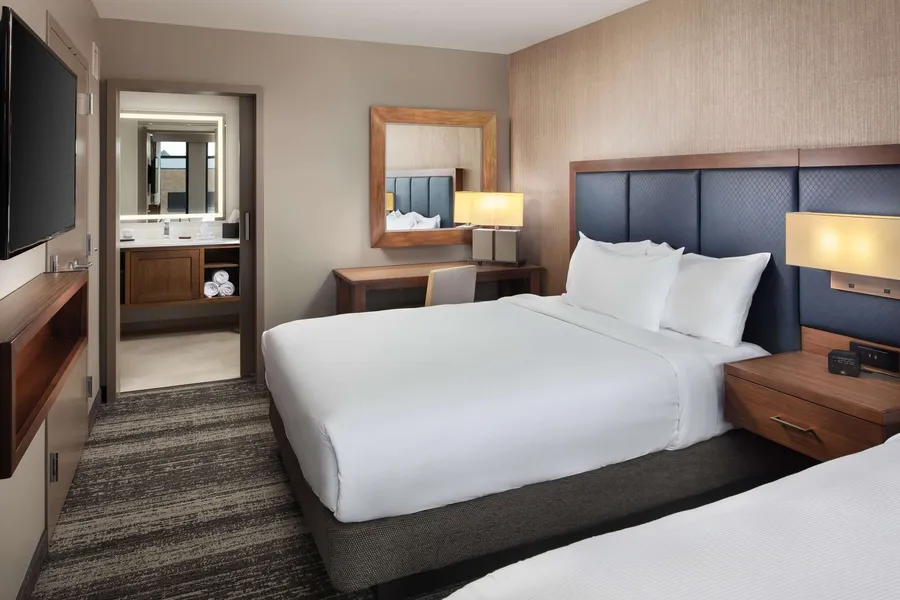Embassy Suites by Hilton South Bend at Notre Dame hotel detail image 6