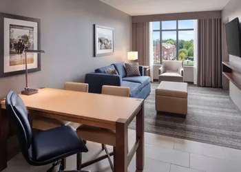 Embassy Suites by Hilton South Bend at Notre Dame hotel thumbnail 7