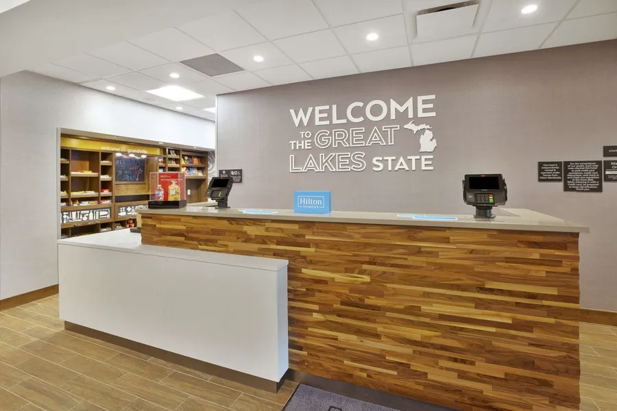 Hampton Inn & Suites Grandville Grand Rapids South hotel detail image 2