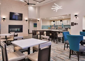 Homewood Suites by Hilton Des Moines Airport hotel thumbnail 5