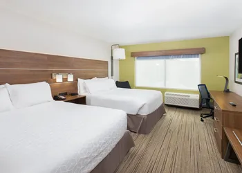 Holiday Inn Express Williamsburg by IHG hotel thumbnail 4