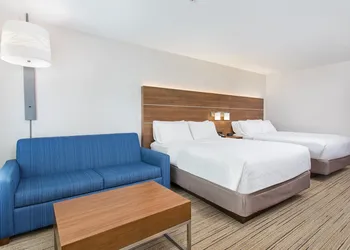 Holiday Inn Express Williamsburg by IHG hotel thumbnail 7
