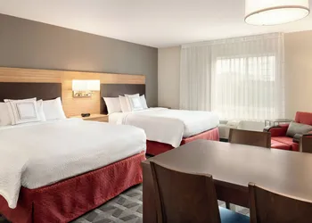 TownePlace Suites by Marriott Milwaukee Grafton hotel thumbnail 6