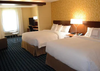 Fairfield Inn & Suites by Marriott Somerset hotel thumbnail 5