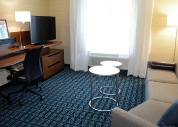 Fairfield Inn & Suites by Marriott Somerset hotel thumbnail 8