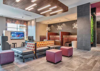 Courtyard by Marriott Raleigh Cary/Parkside Town Commons hotel thumbnail 6