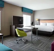 Hampton Inn & Suites Chicago Waukegan hotel detail image 7