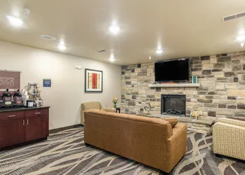 Cobblestone Inn & Suites - Bridgeport hotel thumbnail 2