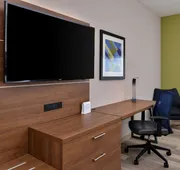 Holiday Inn Express & Suites Alachua - Gainesville Area by IHG hotel detail image 4