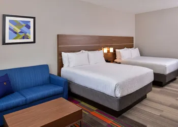 Holiday Inn Express & Suites Alachua - Gainesville Area by IHG hotel thumbnail 5
