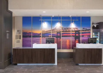 Courtyard by Marriott Baton Rouge Downtown hotel thumbnail 2