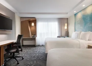 Courtyard by Marriott Winter Haven hotel thumbnail 6