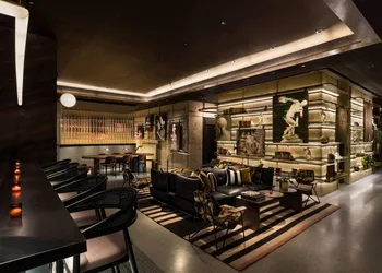 Moxy NYC Chelsea hotel thumbnail 5