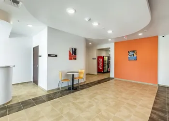 Motel 6 Las Vegas, NV - Motor Speedway hotel thumbnail 5