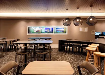 SpringHill Suites by Marriott Hampton Portsmouth hotel thumbnail 2