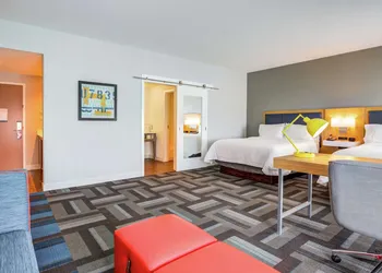 Hampton Inn & Suites Boston/Waltham hotel thumbnail 4