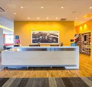 Hampton Inn & Suites Boston/Waltham hotel detail image 3