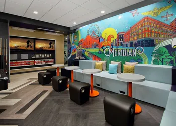 Tru By Hilton Meridian hotel thumbnail 7