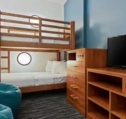 Holiday Inn Express & Suites Orlando - Lake Buena Vista by IHG hotel detail image 4