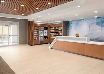 SpringHill Suites by Marriott Milwaukee West/Wauwatosa hotel thumbnail 4