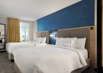 SpringHill Suites by Marriott Milwaukee West/Wauwatosa hotel thumbnail 6