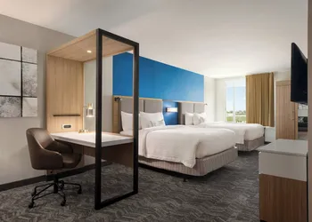 SpringHill Suites by Marriott Milwaukee West/Wauwatosa hotel thumbnail 8