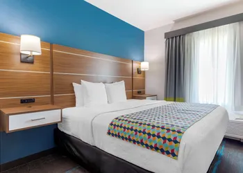 Best Western Plus Medical Center hotel thumbnail 6